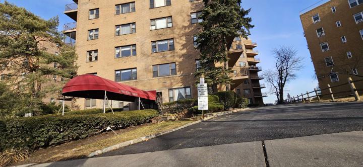 Photo of 8800 Boulevard 7k, North Bergen NJ
