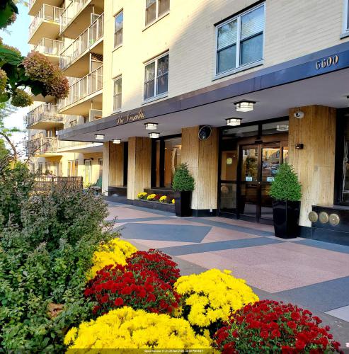 Photo of 6600 Blvd East 18k