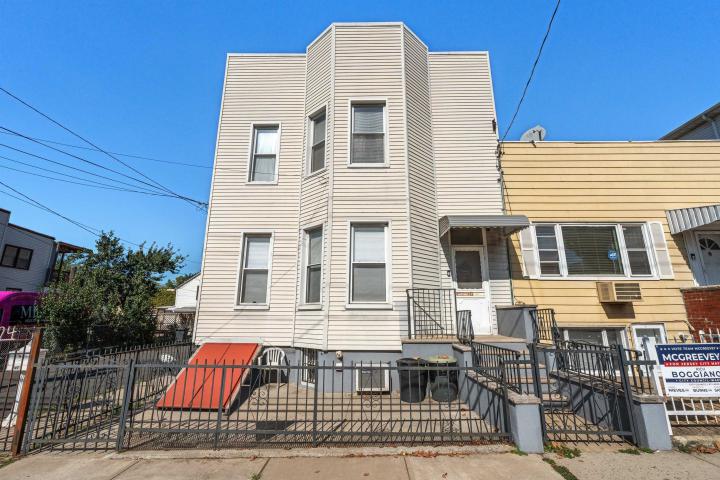 Photo of 122 Broadway Boulevard, Jersey City Journal Square NJ
