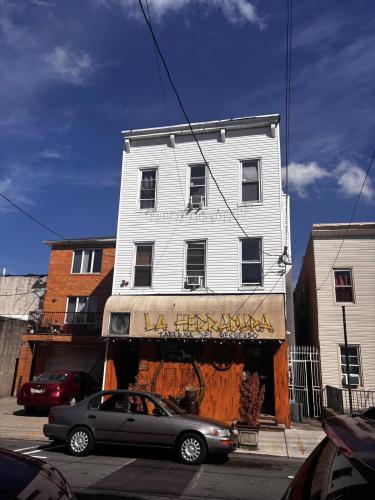 Photo of 414 24th Street