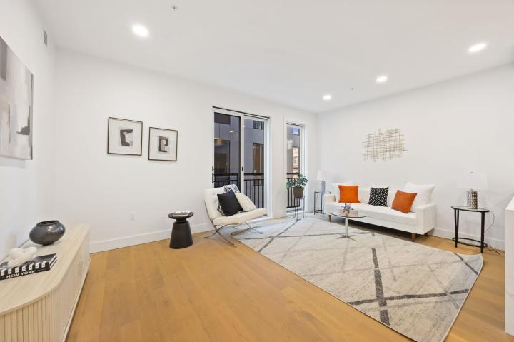 Photo of 160 Brunswick Street 205