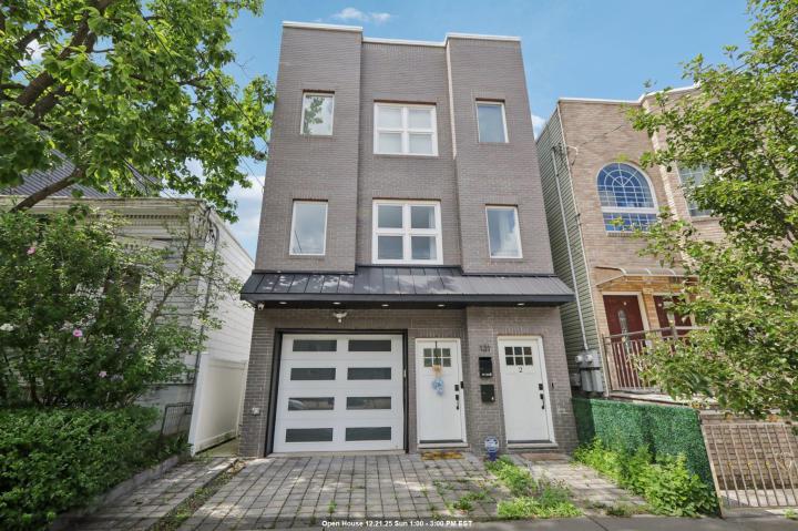 Photo of 131 Zabriskie Street 1