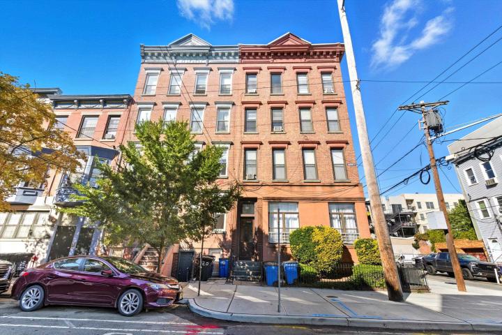 Photo of 422 Madison Street 3l, Hoboken NJ