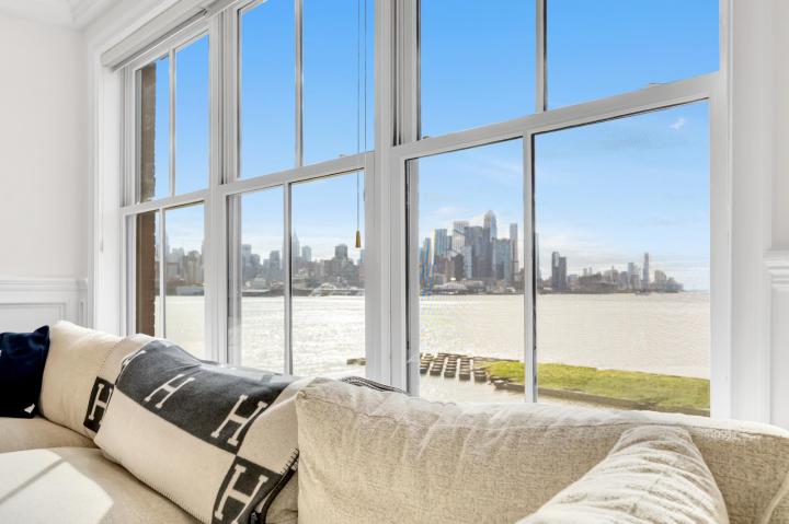 Photo of 22 Avenue At Port Imperi 403, West New York NJ