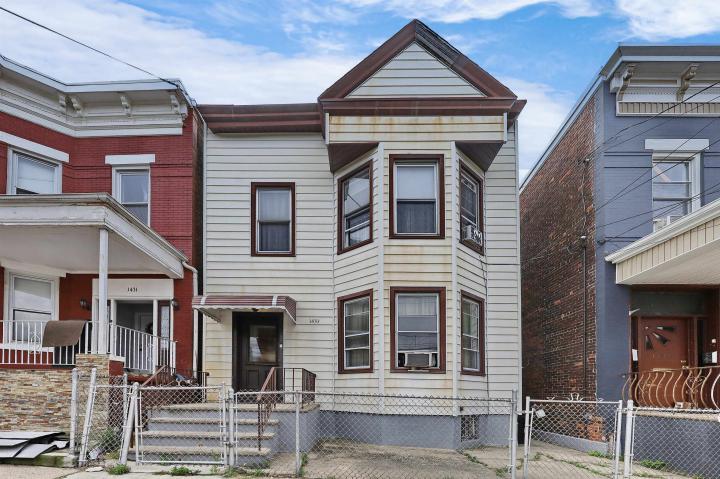 Photo of 1433 43rd Street, North Bergen NJ