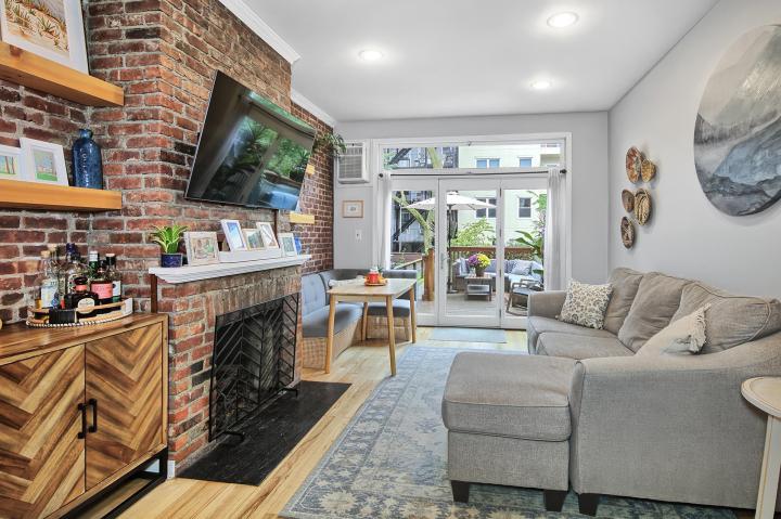 Photo of 112 Jefferson Street 1l, Hoboken NJ