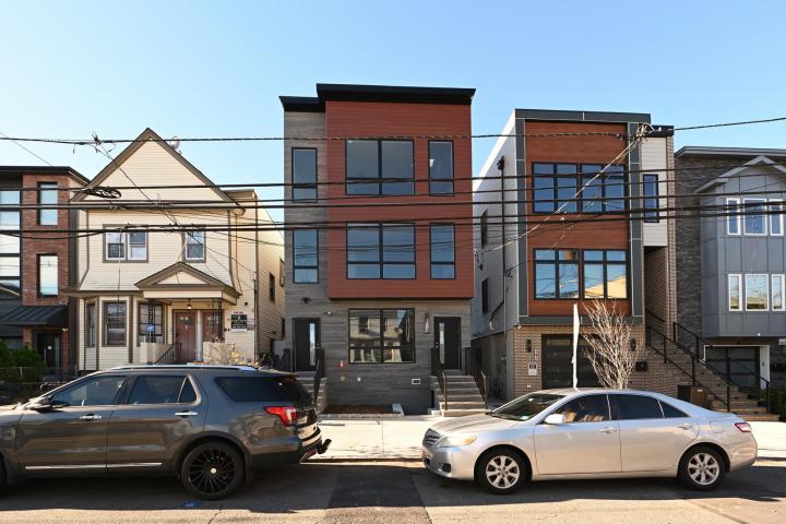 Photo of 99 Thorne Street 3, Jersey City Heights NJ