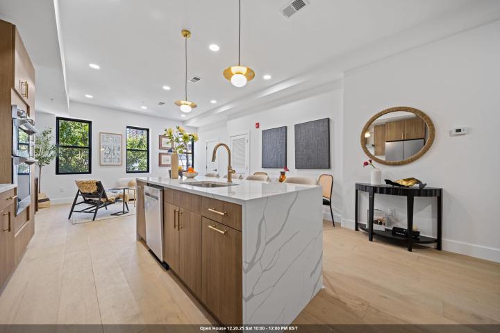 Photo of 17 Leonard Street 2