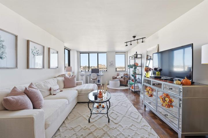 Photo of 300 Newark Street 7d, Hoboken NJ