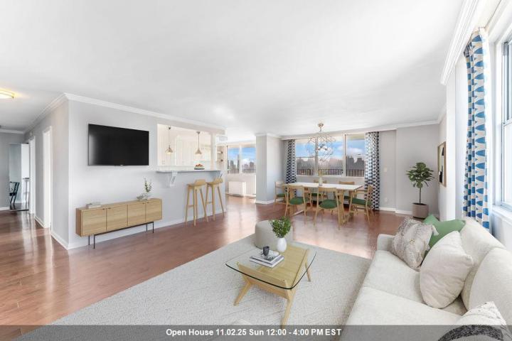 Photo of 6040 Blvd East 21g