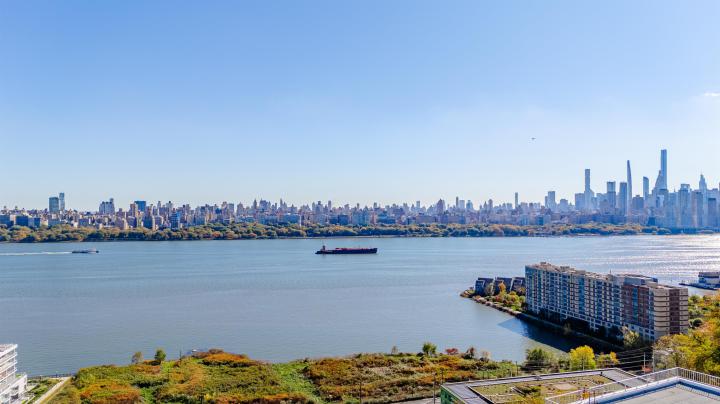 Photo of 8450 Blvd East 2c, North Bergen NJ