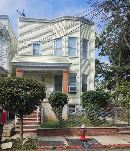 Photo of 17 Bayside Pl