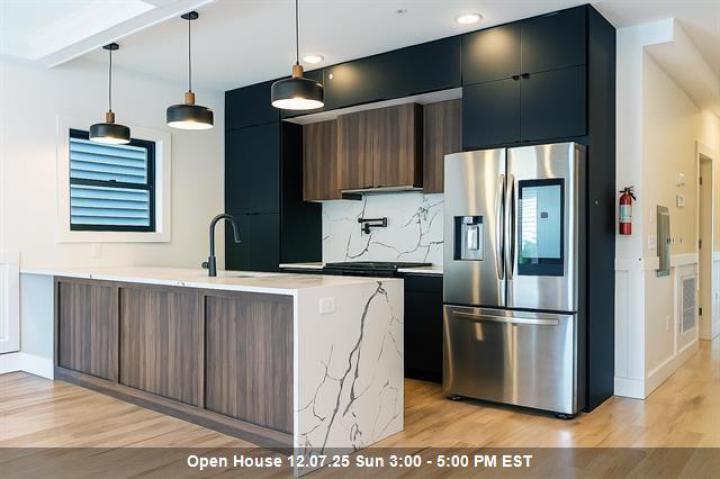 Photo of 141 Sherman Avenue 2