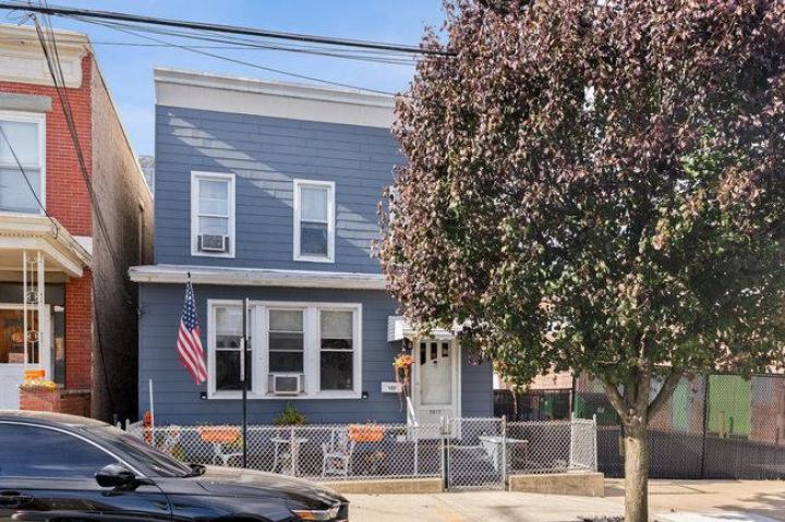 Photo of 7017 Adams Street, Guttenberg NJ