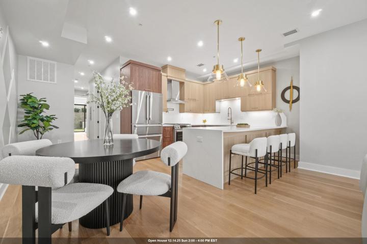 Photo of 160 Central Avenue 1