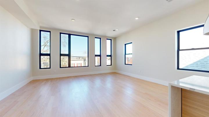 Photo of 220 Freeman Avenue 2