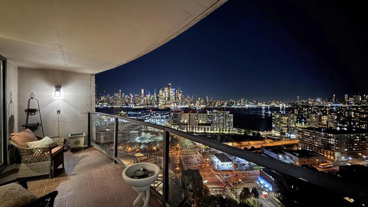 Photo of 380 Mountain Road 612, Union City NJ