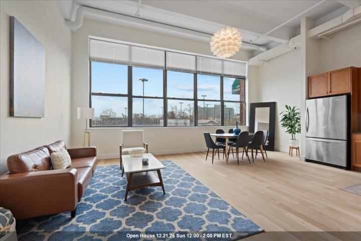 Photo of 300 Communipaw Avenue 149