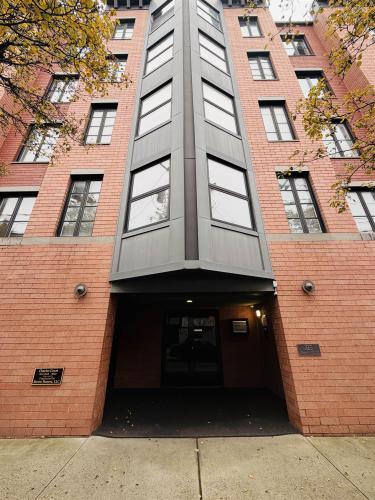 Photo of 725 Jefferson Street 17