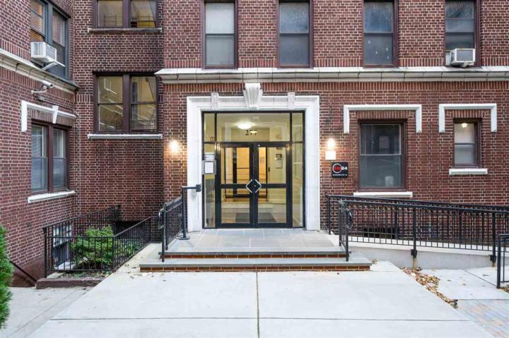 Photo of 277 Harrison Avenue C8