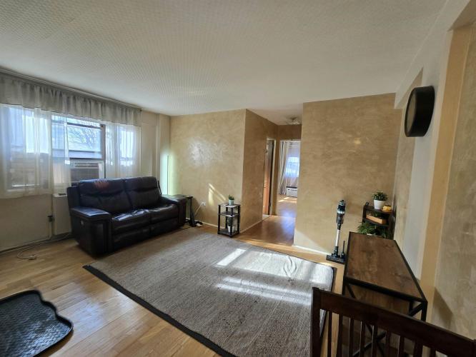 Photo of 8811 Bergenline Avenue 33, North Bergen NJ