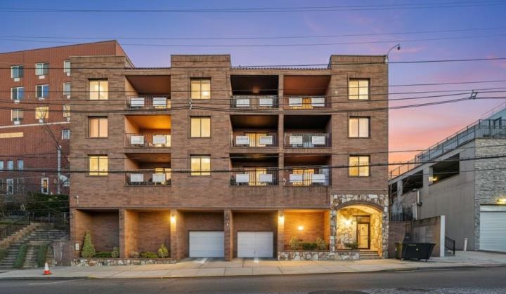 Photo of 1906 Paterson Plank Road 1a, North Bergen NJ