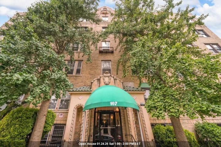 Photo of 107 Kensington Avenue 204a, Jersey City Journal Square NJ