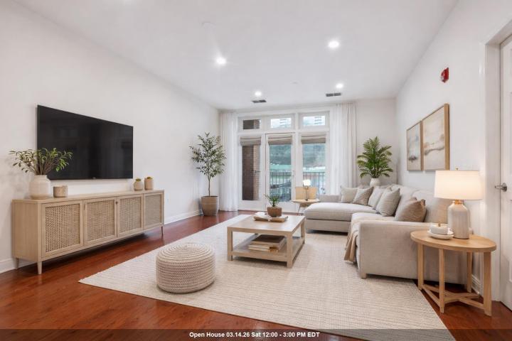 Photo of 7400 River Road 317