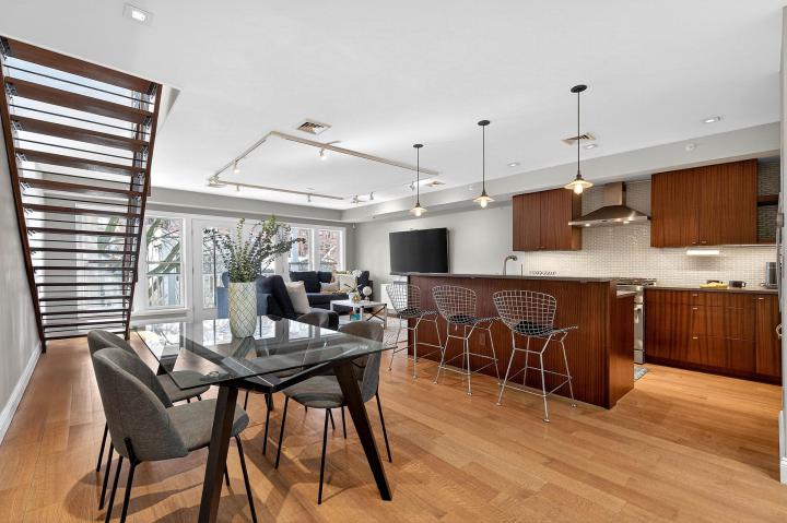 Photo of 145 Sussex Street 3