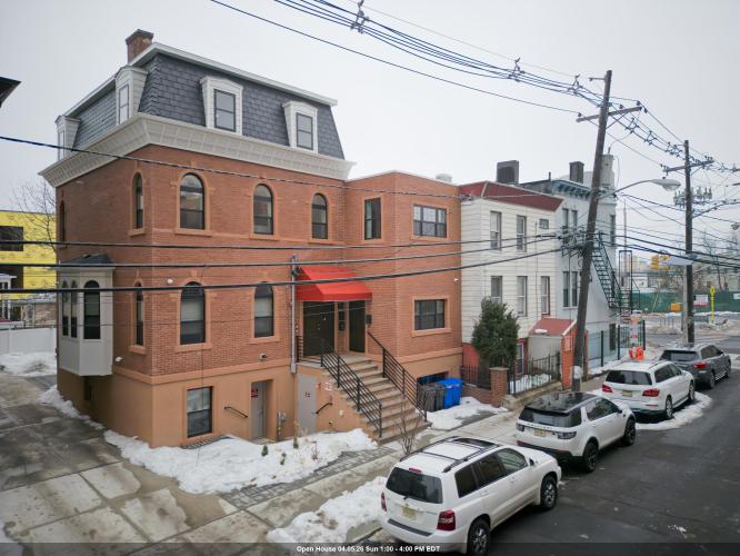 Photo of 133 Clifton Pl 2, Jersey City Journal Square NJ