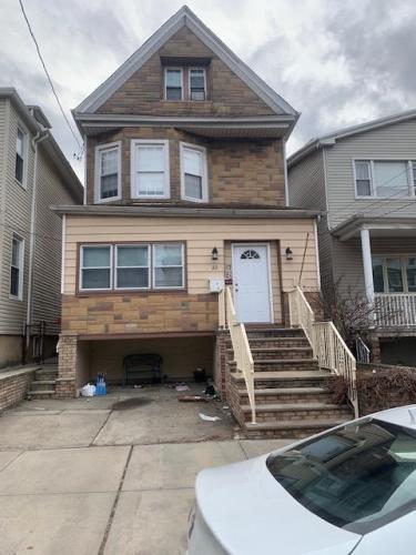 Photo of 22 East 44th Street, Bayonne NJ