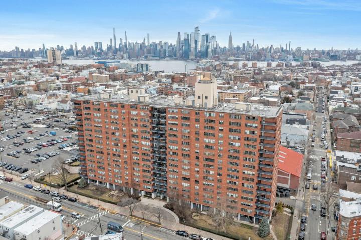 Photo of 500 Central Avenue 314