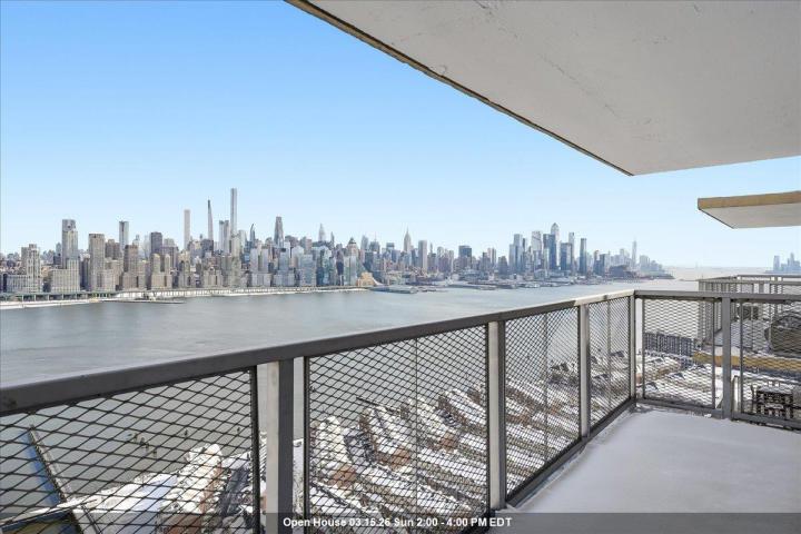 Photo of 6600 Blvd East Phc23c