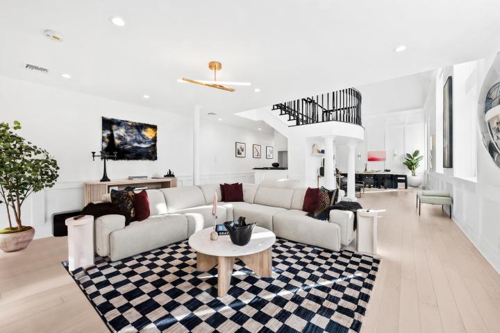 Photo of 1101 Bloomfield Street B, Hoboken NJ