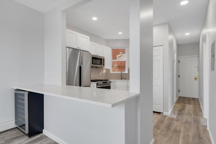 Photo of 274 Ogden Avenue 9, Jersey City Heights NJ