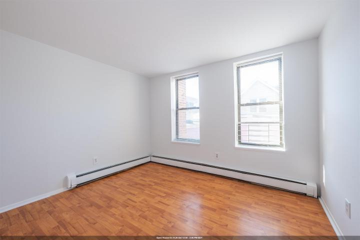 Photo of 787 Summit Avenue 11, Jersey City Heights NJ