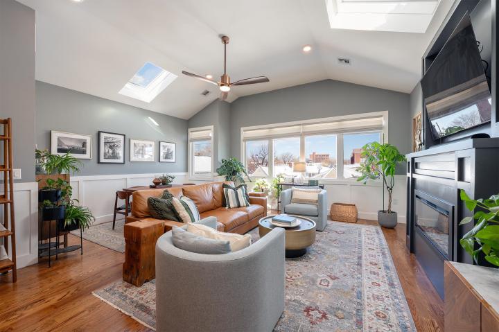 Photo of 17 Manhattan Avenue 2