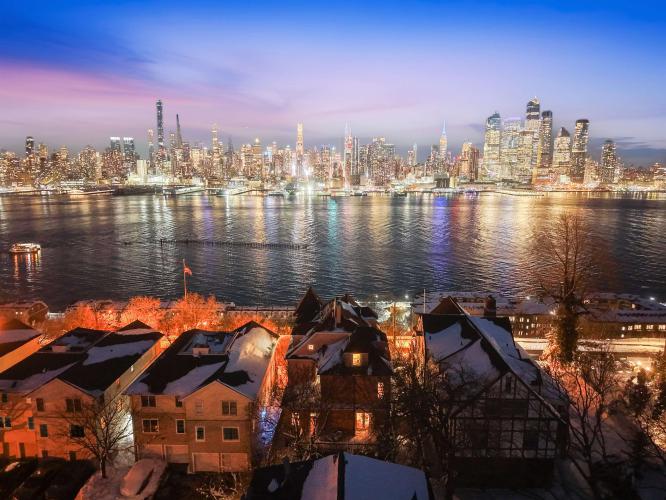 Photo of 31 Hamilton Avenue, Weehawken NJ