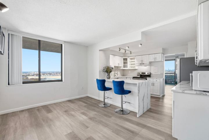 Photo of 1633 Harmon Cove Tower 1633, Secaucus NJ