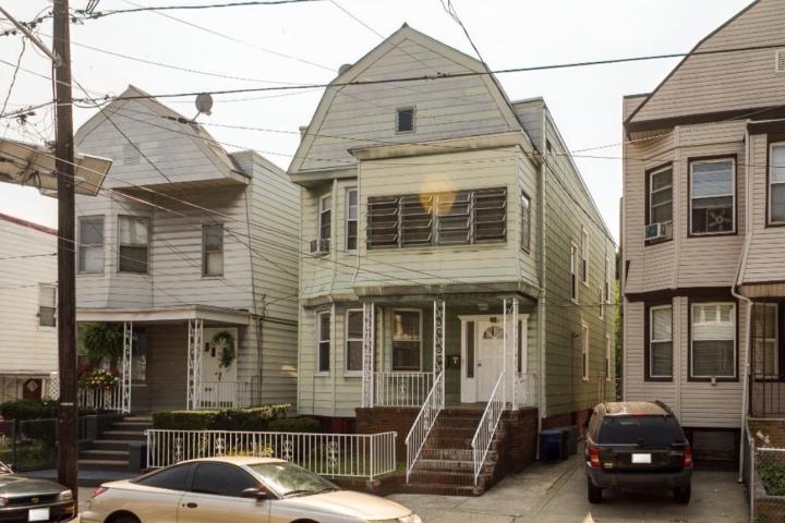 Photo of 73 Warner Avenue, Jersey City Greenville NJ
