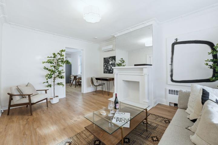 Photo of 114 Oak Street, Jersey City Bergen Lafayette NJ