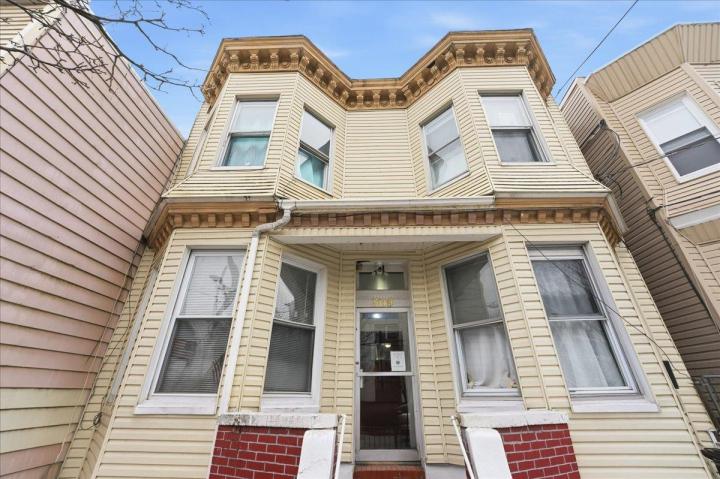 Photo of 509 Monastery Pl