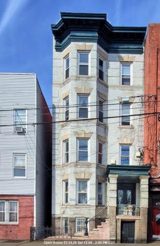 Photo of 477 Palisade Avenue, Jersey City Heights NJ