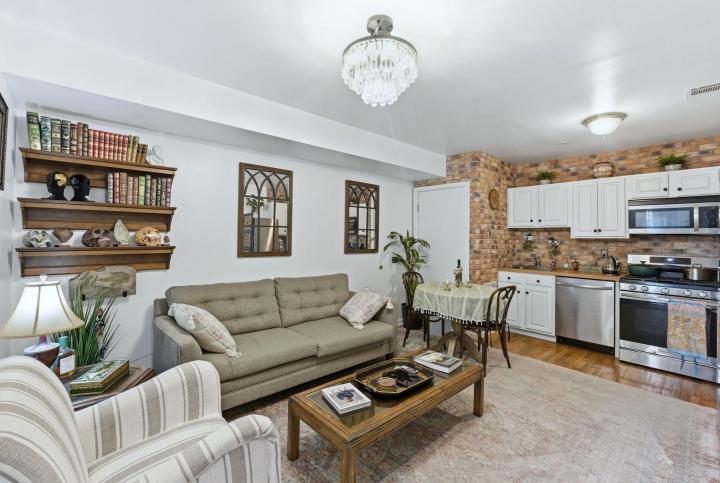 Photo of 6107 Park Avenue 4