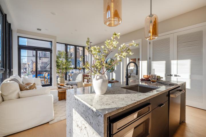 Photo of 10 South Street 301, Jersey City Heights NJ