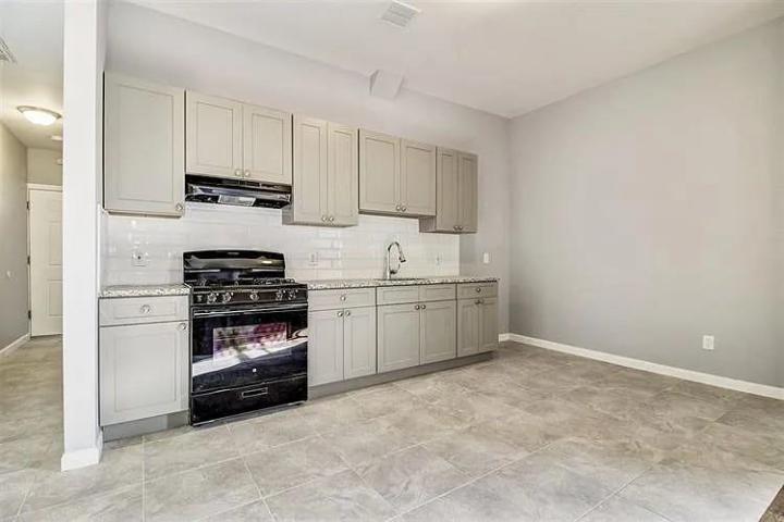 Photo of 585 Bramhall Avenue, Jersey City Bergen Lafayette NJ