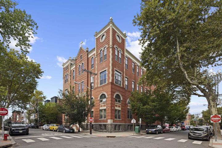 Photo of 305 Whiton Street G02, Jersey City Bergen Lafayette NJ