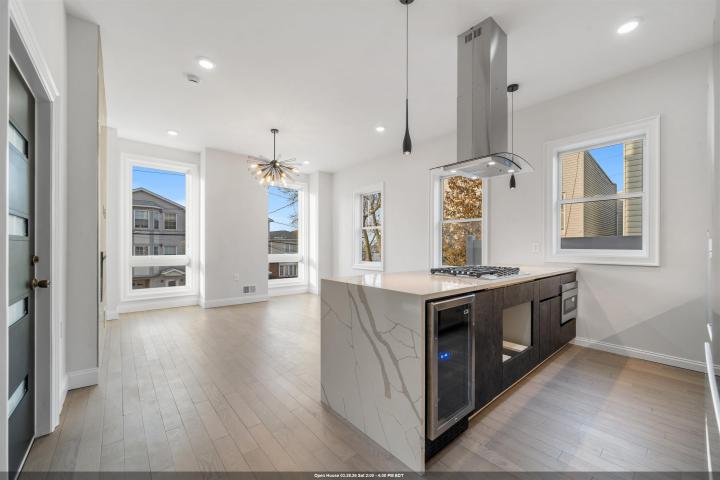 Photo of 272 Terrace Avenue 1, Jersey City Heights NJ