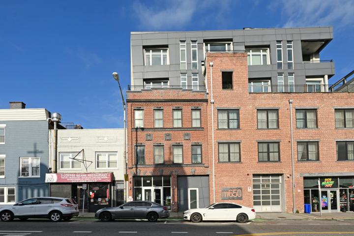 Photo of 650 Montgomery Street, Jersey City Journal Square NJ