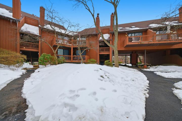 Photo of 468 Teal Plaza 468